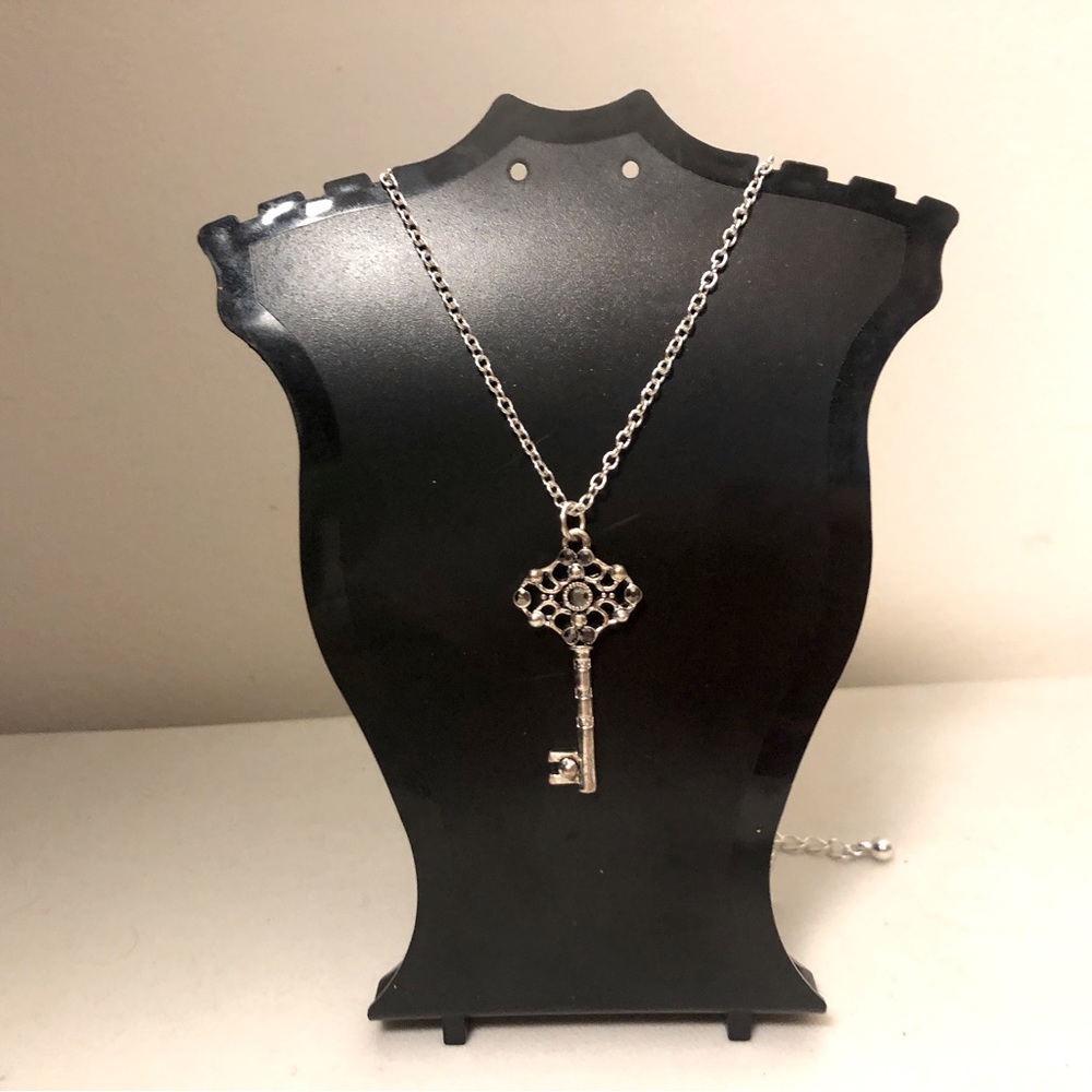 Victorian Vintage Style Ornate Bejeweled Key Pendant Necklace